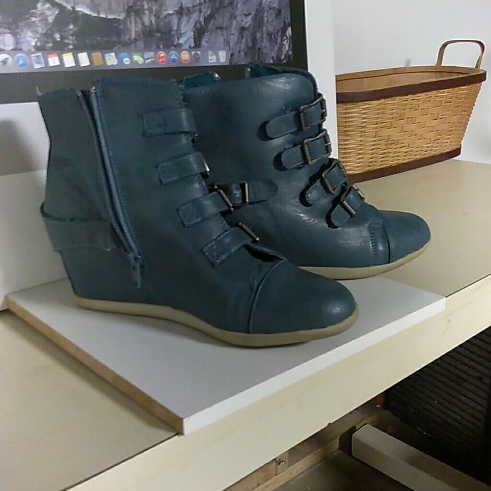 DSW SHOES