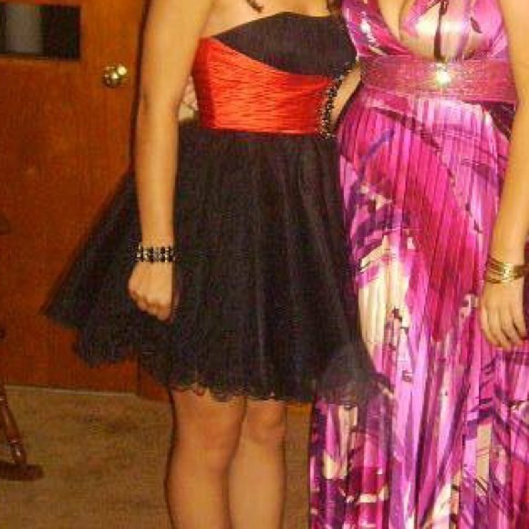 Sherri Hill dress, size 2, worn only once! - Picture 5 of 5