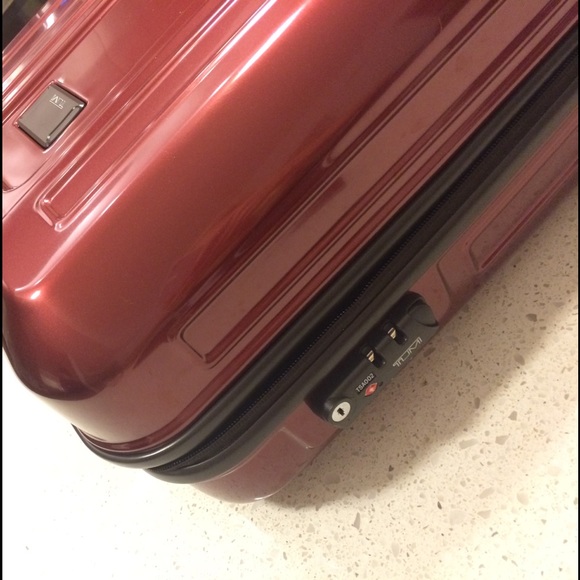 TUMI carry-on - Picture 7 of 8