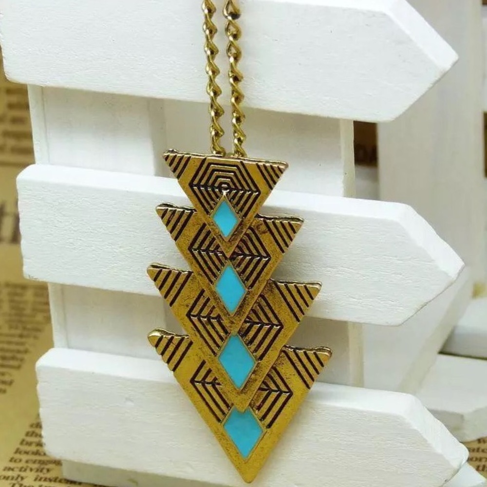 💎 Vintage inspired Aztec arrow necklace 💎 - Picture 4 of 4