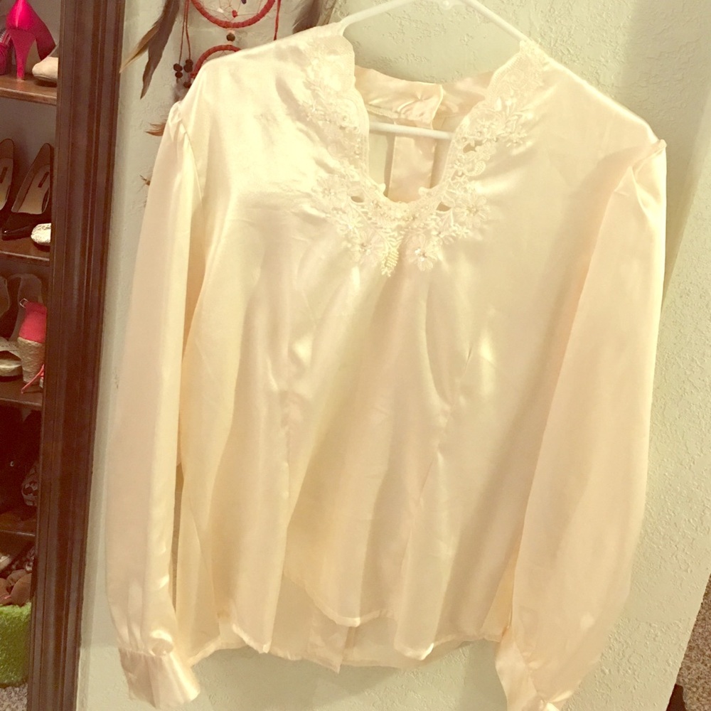 Gorgeous vintage blouse💋