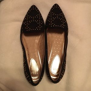 Studded flats