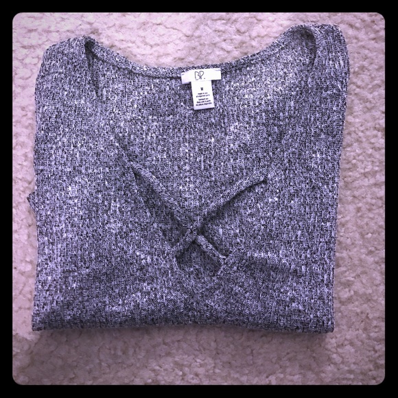 Gray crop top - Picture 3 of 3