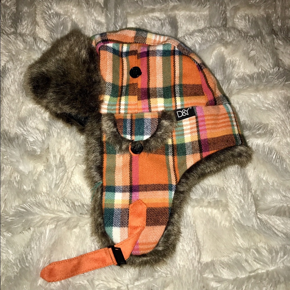 D&Y Plaid Snow Hat! ❄️ ❄️ ❄️