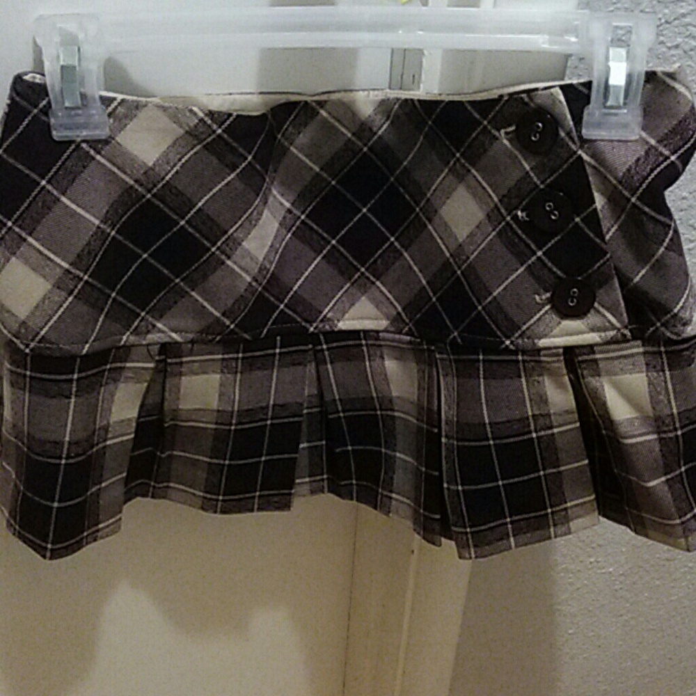 Plaid mini skirt