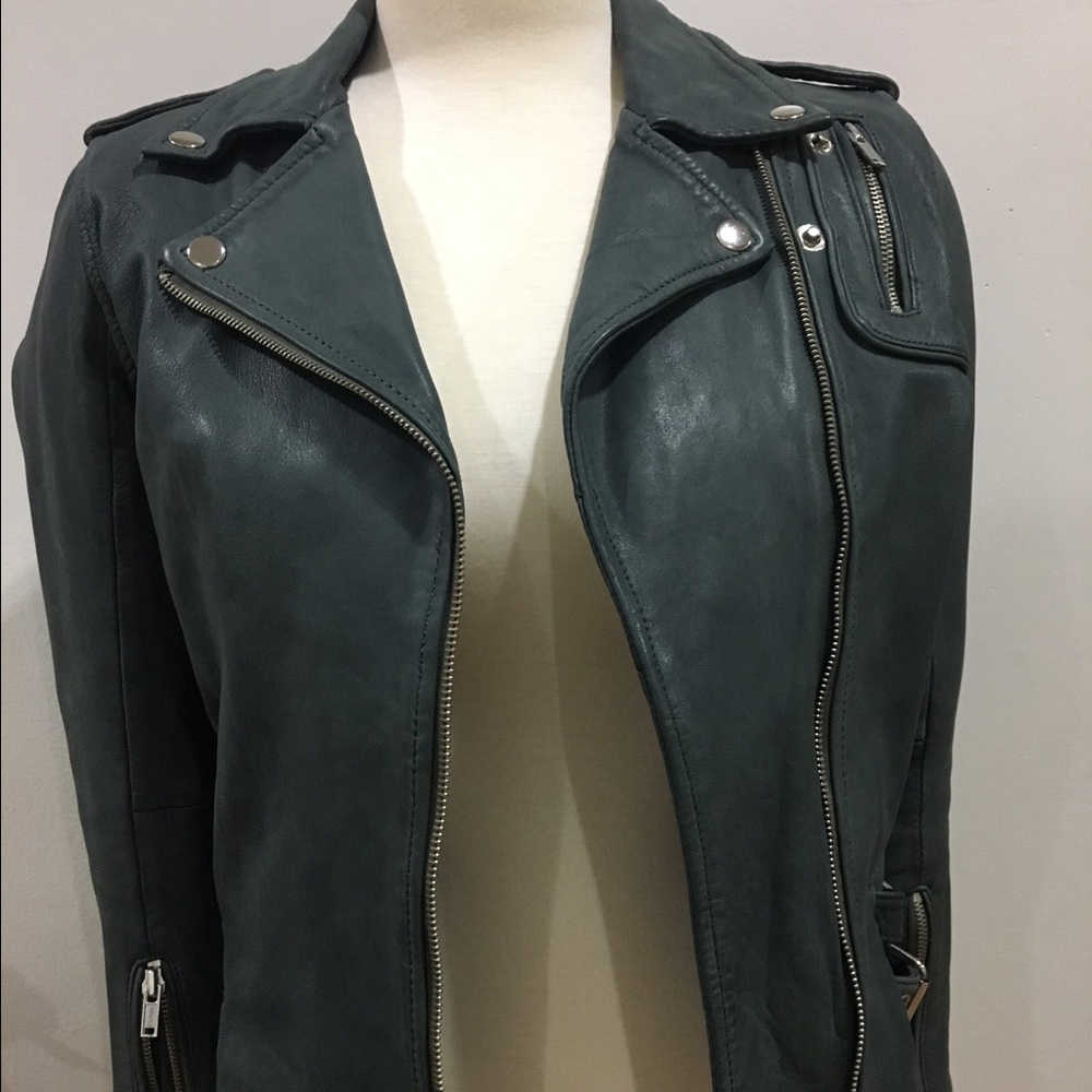 Women's motorcycle jacket