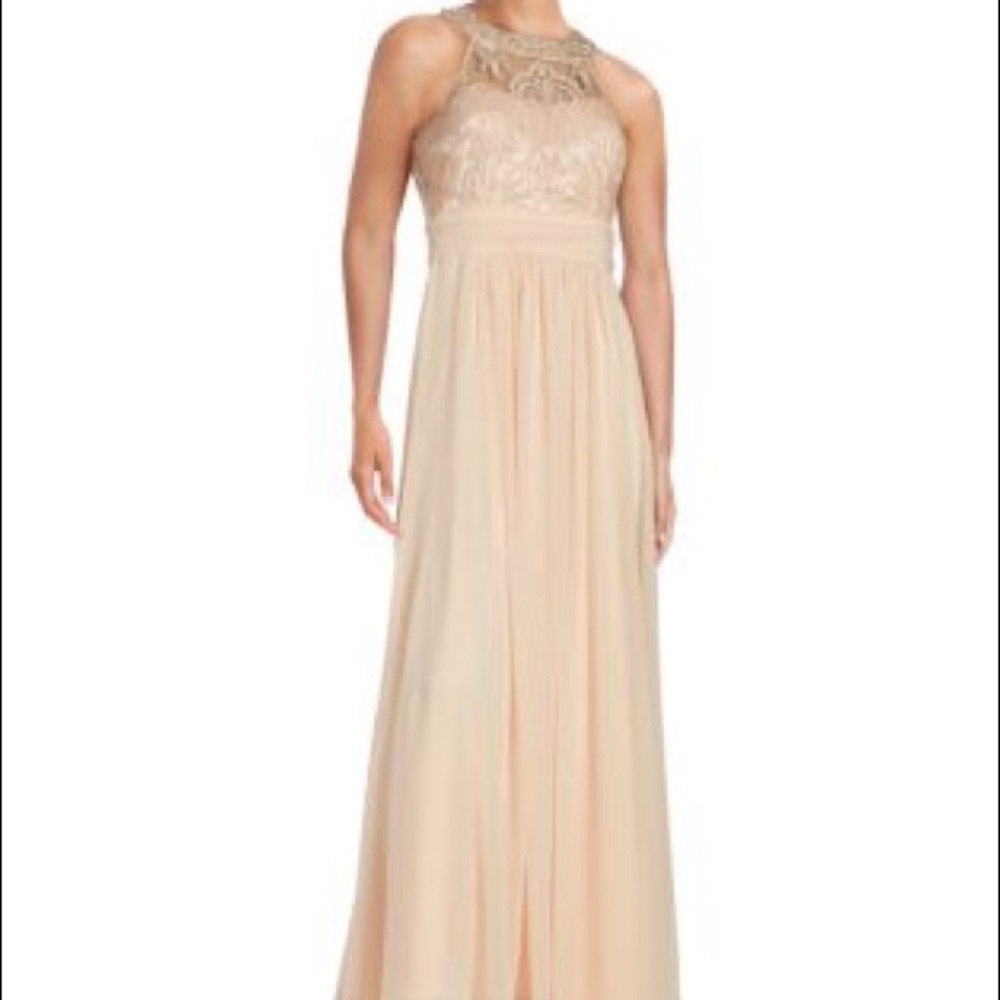 Size 6/Champagne gown