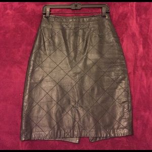 High waist black vintage leather skirt