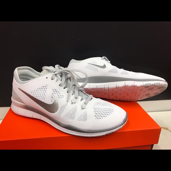 💪🏻white & silver--Price Firm-Training💪🏻 - Picture 2 of 8