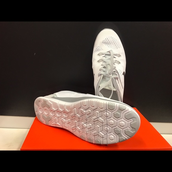 💪🏻white & silver--Price Firm-Training💪🏻 - Picture 7 of 8