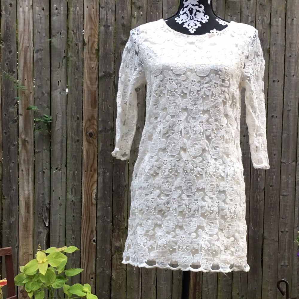 Lacy button back mini - Picture 2 of 4