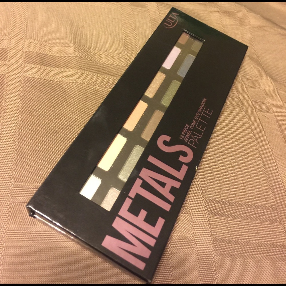 Ulta metal matts eyeshadow palette