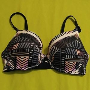 PINK Wear Everywhere Push Up Bra