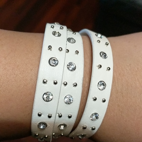 🎁 White rhinestone bracelet - Picture 4 of 4