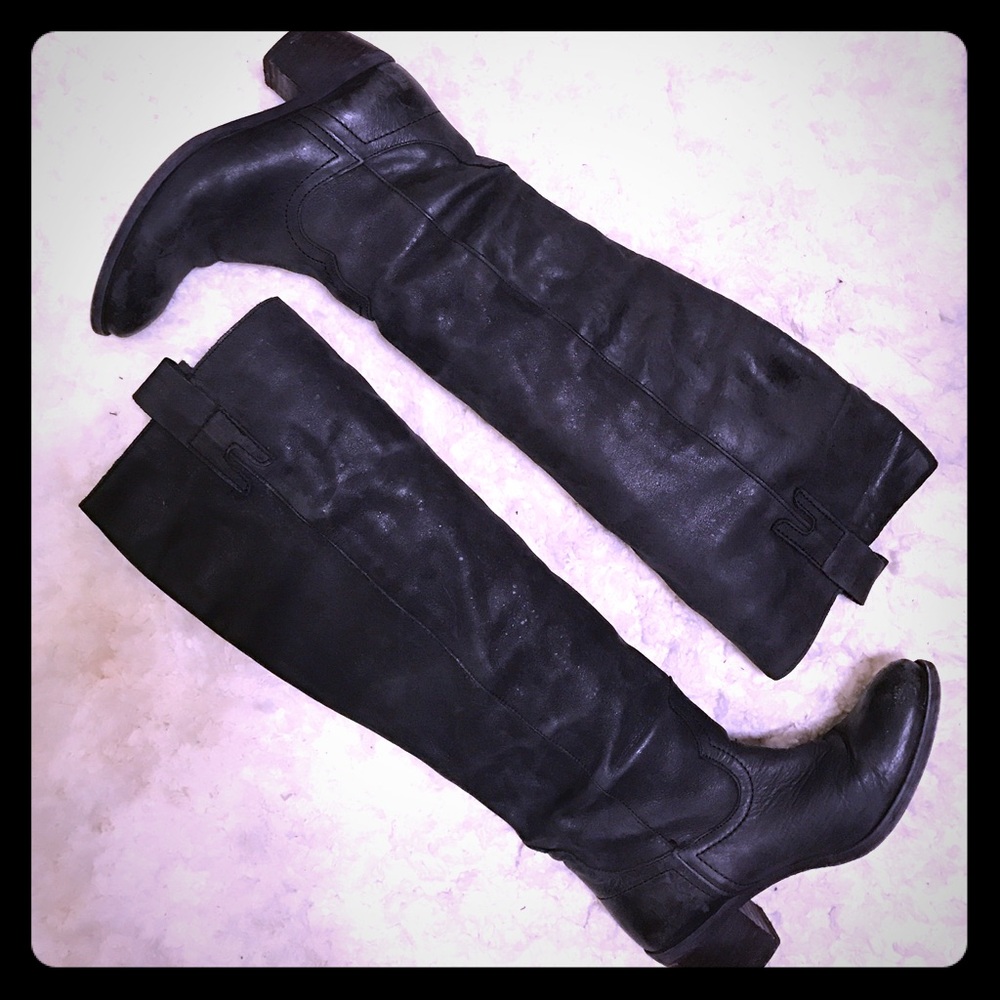 LAST DAYS SALE! Steve Madden Black Leather Boots