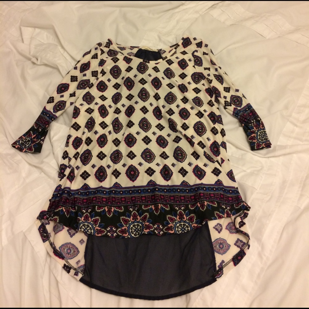 Mid Sleeve Silky Shirt