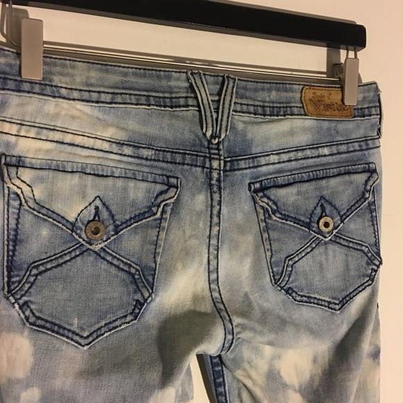 SOLD - Picture 3 of 4