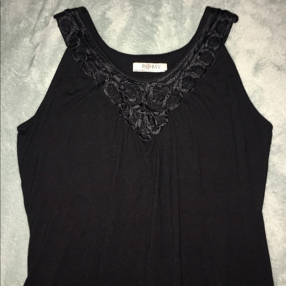ROMY Black Tank Top Sleeveless V-Neck Statement Flowey Tunic Womens Size Medium - Picture 6 of 10