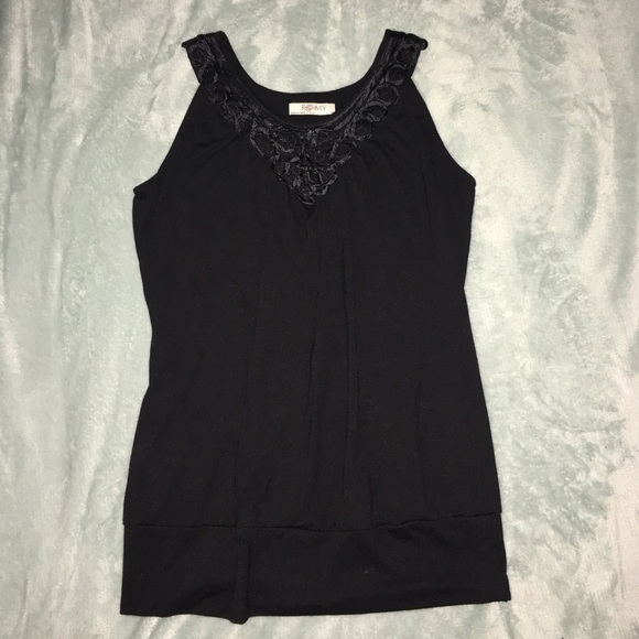 ROMY Black Tank Top Sleeveless V-Neck Statement Flowey Tunic Womens Size Medium - Picture 10 of 10