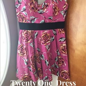 NWOT Forever 21 Mini Dress ✨💋