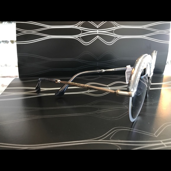 Sunglasses - Picture 3 of 3