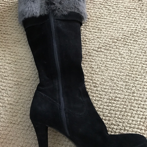 Boots - Picture 3 of 5