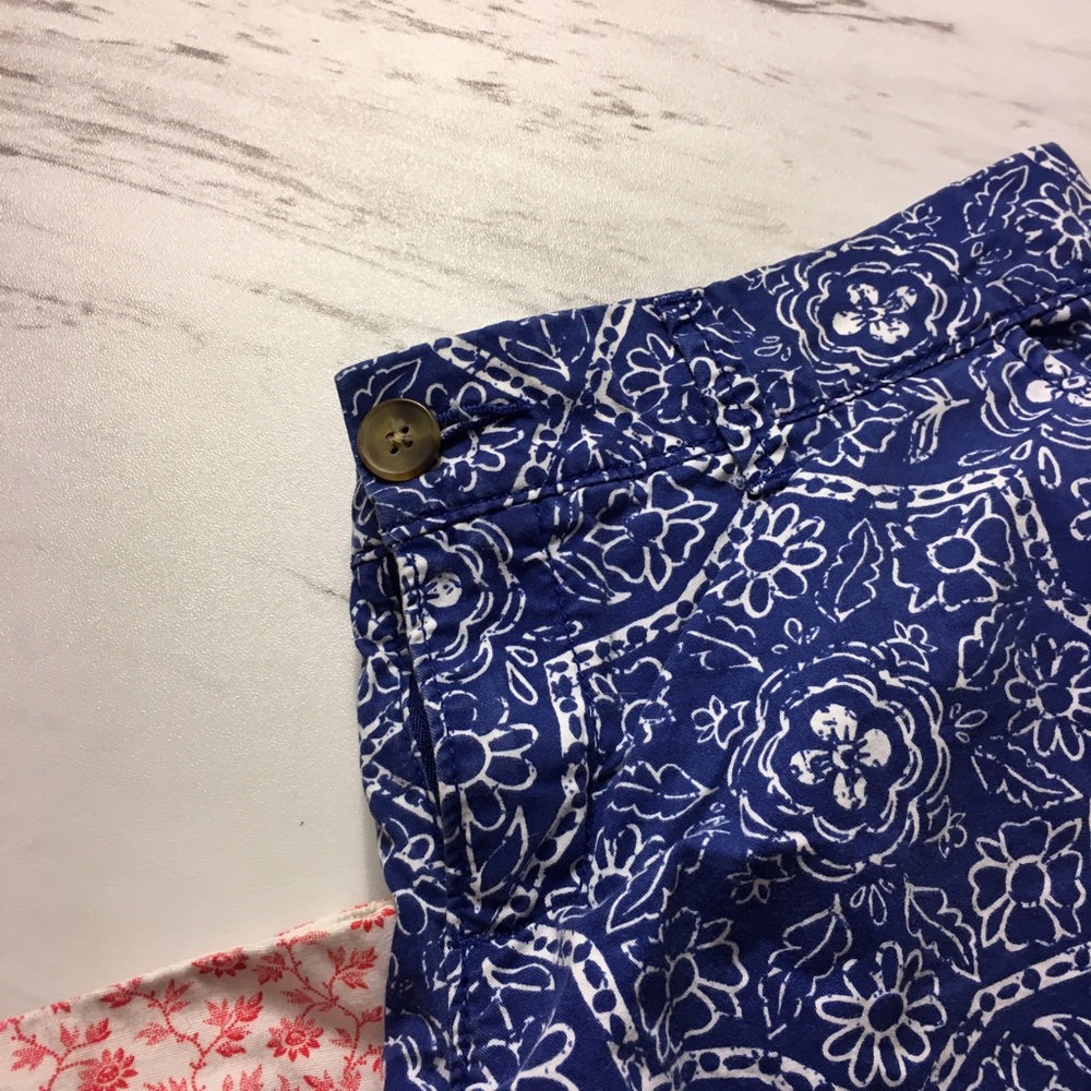 Old Navy Sz 2 Royal Blue Patterned Shorts