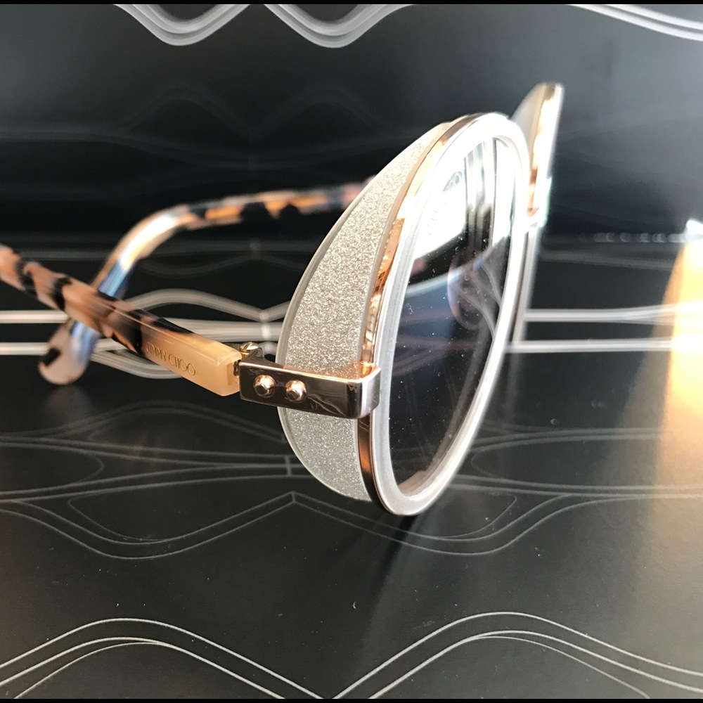Sunglasses - Picture 2 of 4