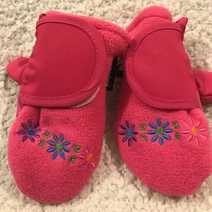 Baby Girl Pink Snow Gloves