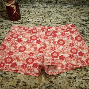 Red & Pink Floral Stretch Shorts from SO, size 5!
