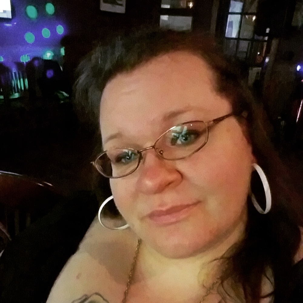 Meet your Posher, Paula