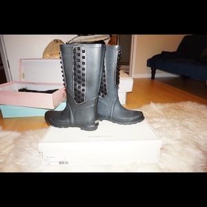 Bcbg maxazria rain boots