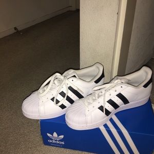 Brand new Adidas superstars, NEVER worn!