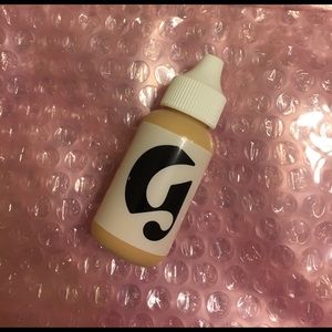Glossier Perfecting Skin Tint - Medium