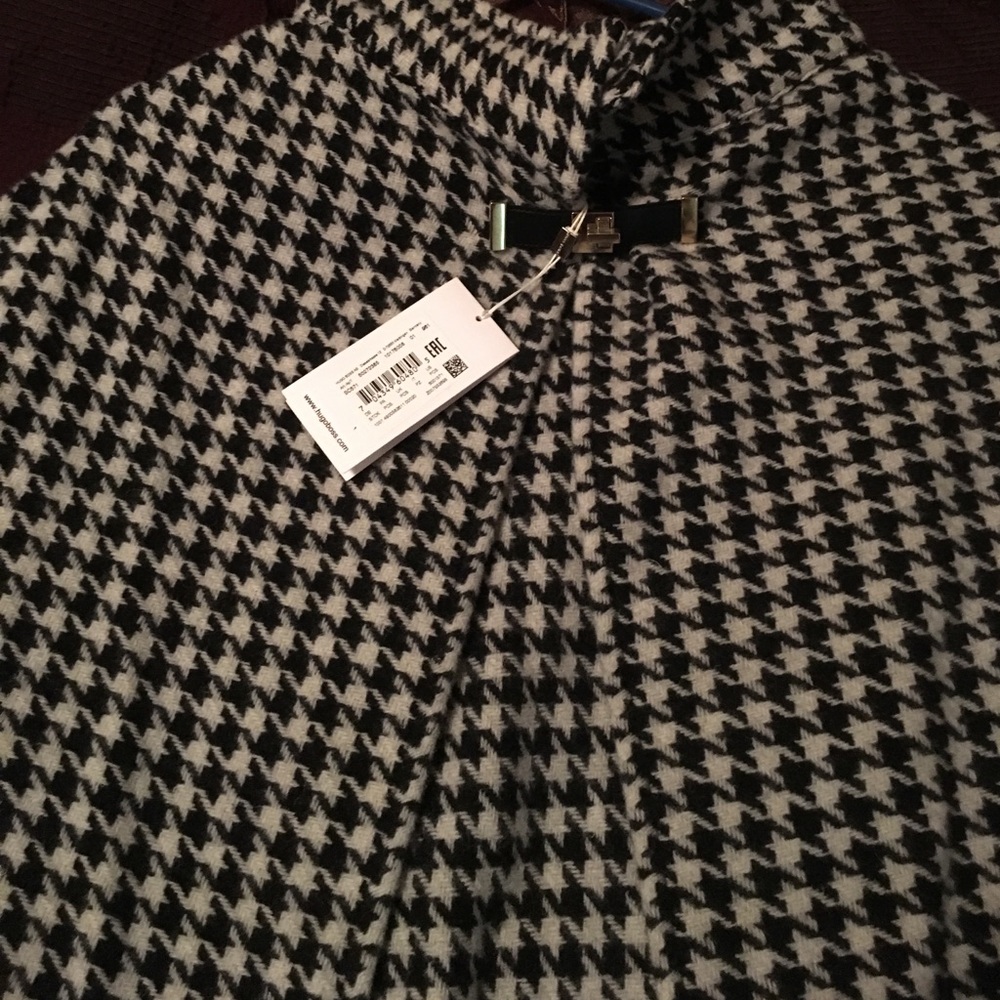 Women's Hugo Boss houndstooth cape