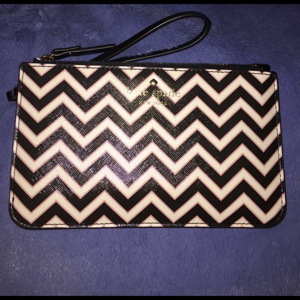 Kate Spade Wristlet and card holder!