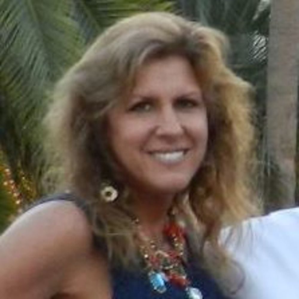 Meet your Posher, Denise