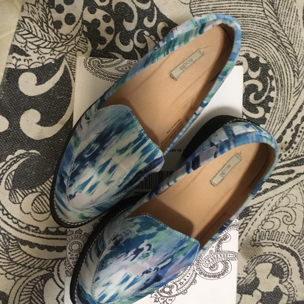 Ecoté tie dye loafers, size 8, barely worn