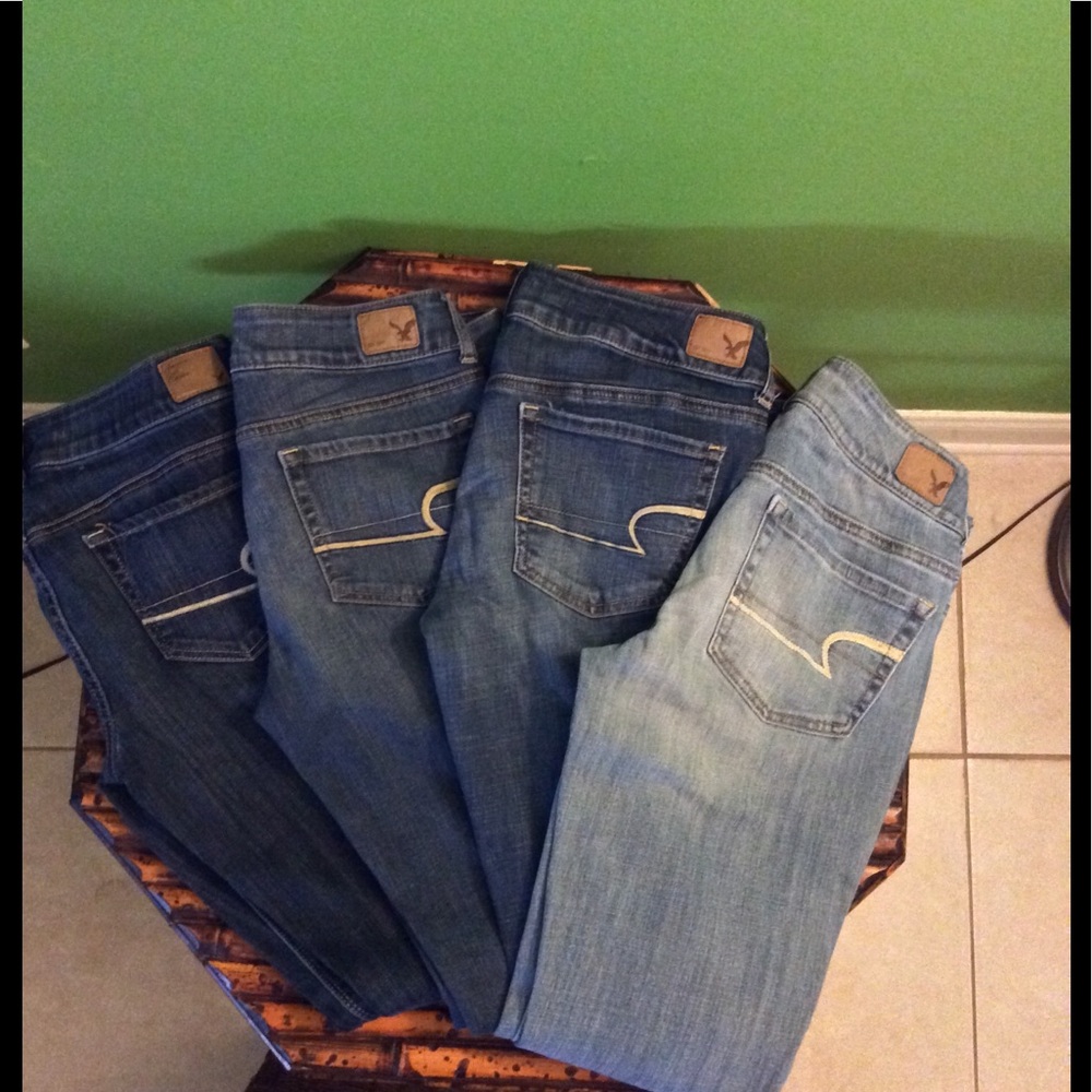 4 pair American Eagle Artist Jeans sz6