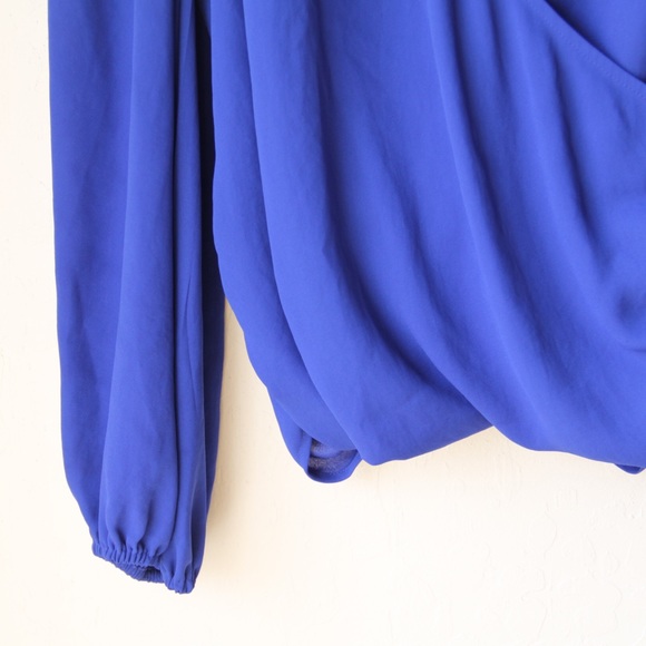 Formal Work Blouse - Picture 3 of 4