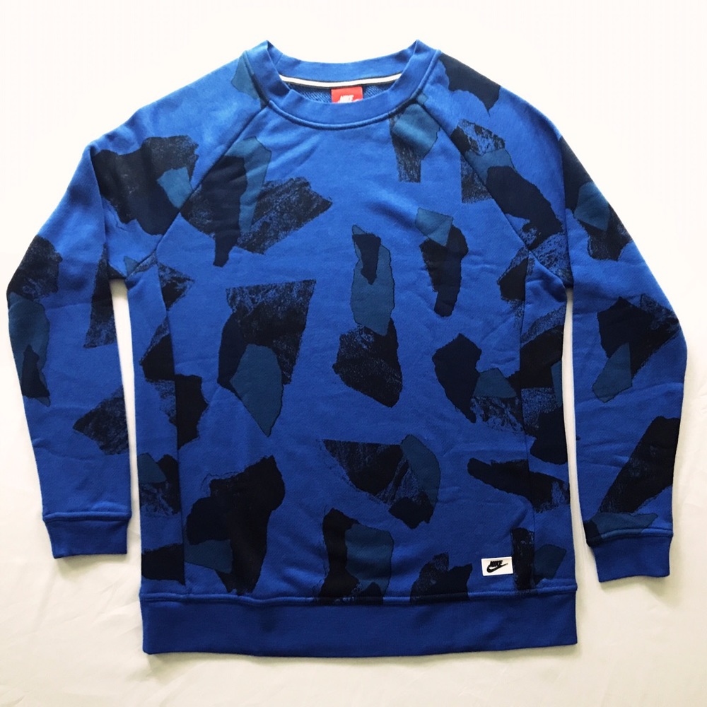 NWT Nike Sweatshirt