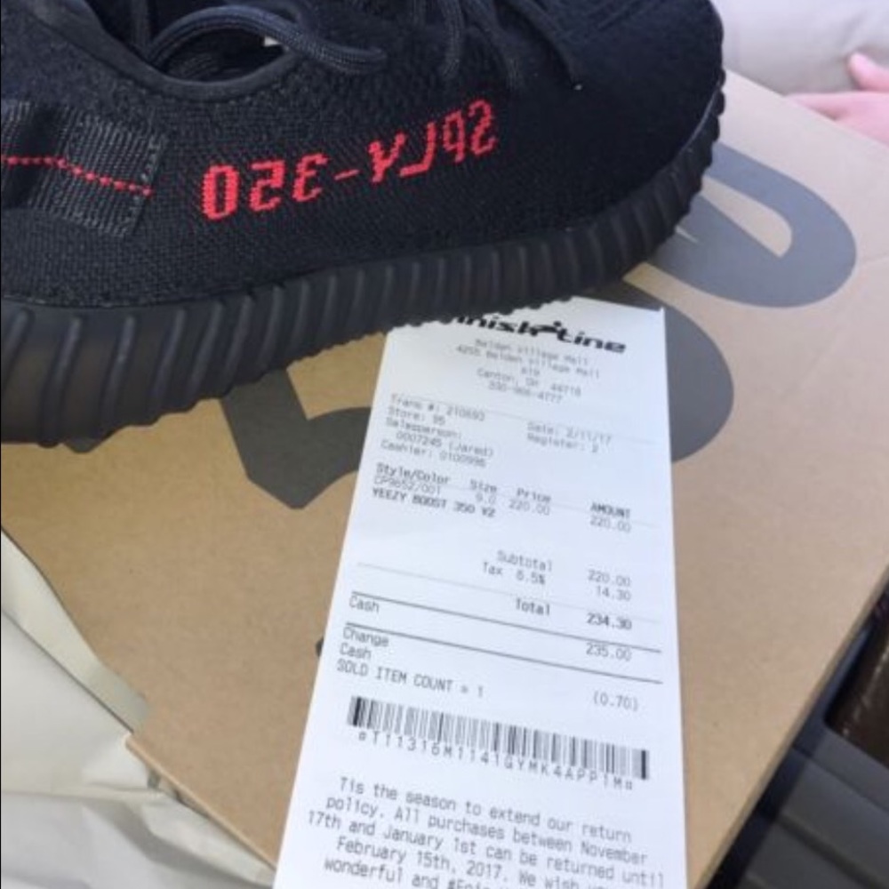 Yeezy boost 350v2 bred