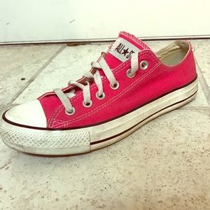 HOT PINK CONVERSE LO-TOPS (mens 7 / womens 9)