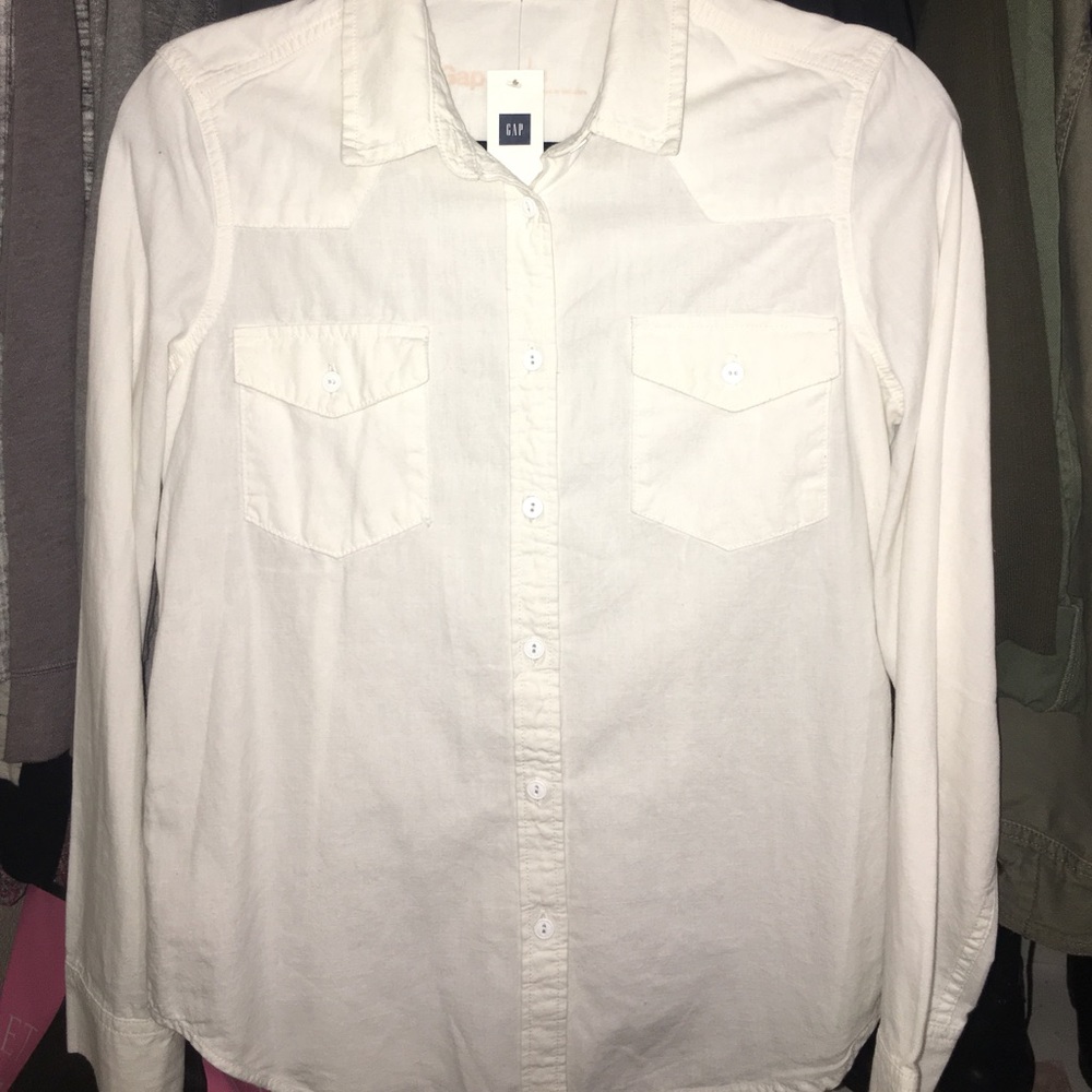 Gap long sleeve dress shirt