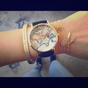 World map watch