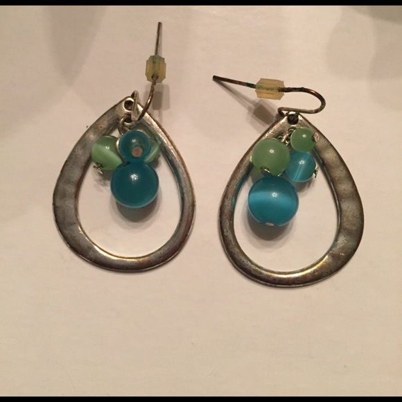 Beaded Necklace & Earrings set-blue & green - Picture 4 of 4