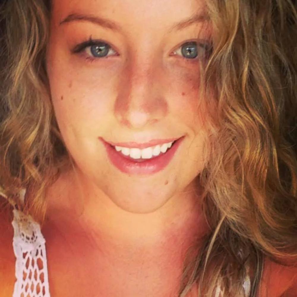 Meet your Posher, Madelyn