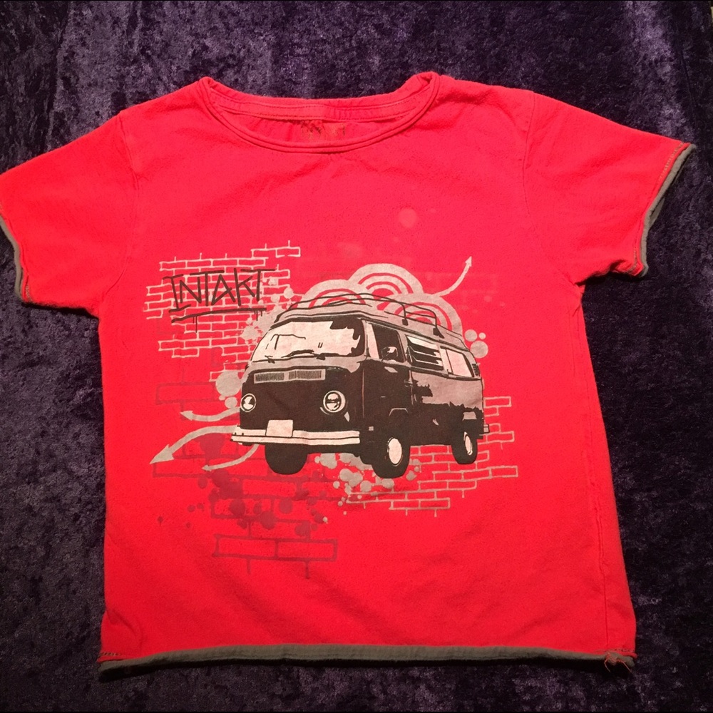 4T red graphic shirt