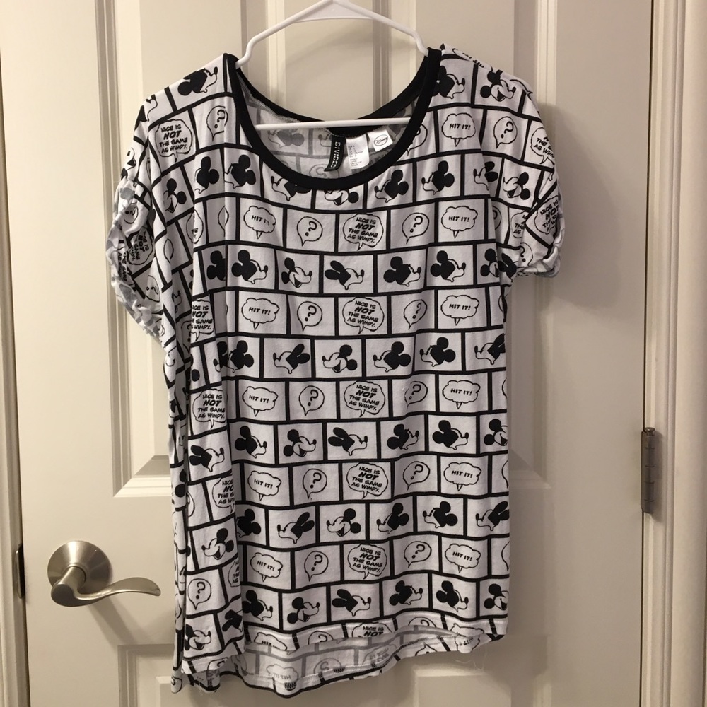 Grungy Mickey Short-Sleeve