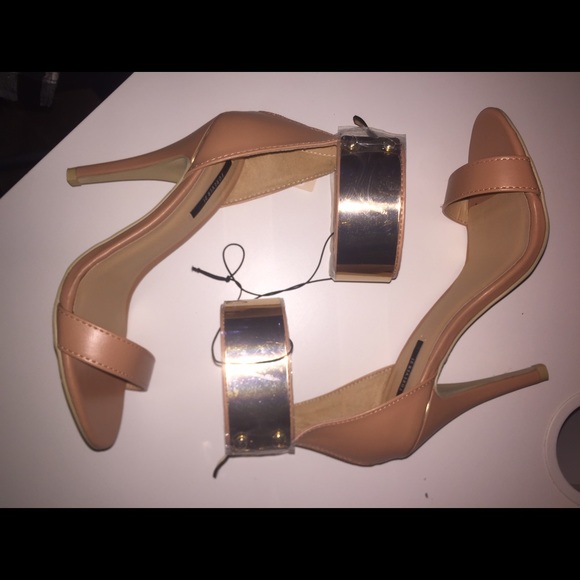 Forever 21 Shoes - Pink Champagne Heels🌟